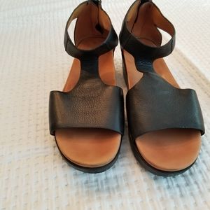 Gentle Soul Kenneth Cole Jefferson Platform Wedge